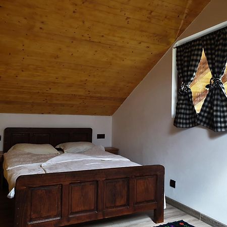 Pensiunea Ilea Ieud Room photo