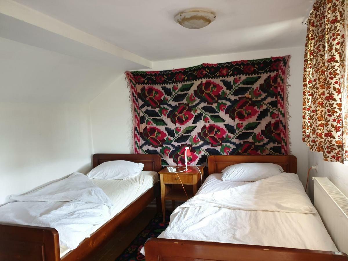 Pensiunea Ilea Ieud Room photo